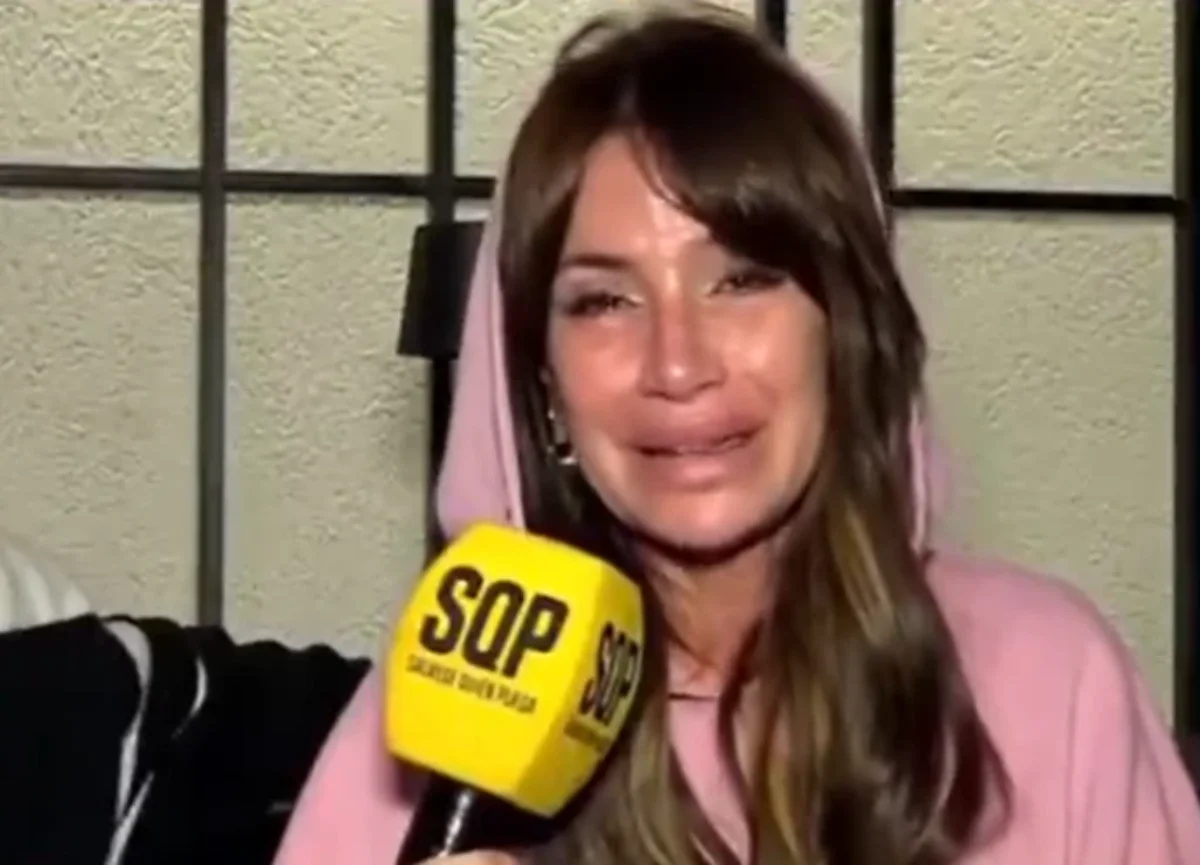 Flor Peña started crying over her mistake live