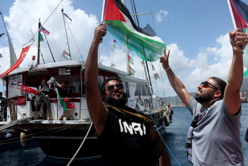 The Israeli army halted a new antisemitic flotilla that was trying to reach Gaza.