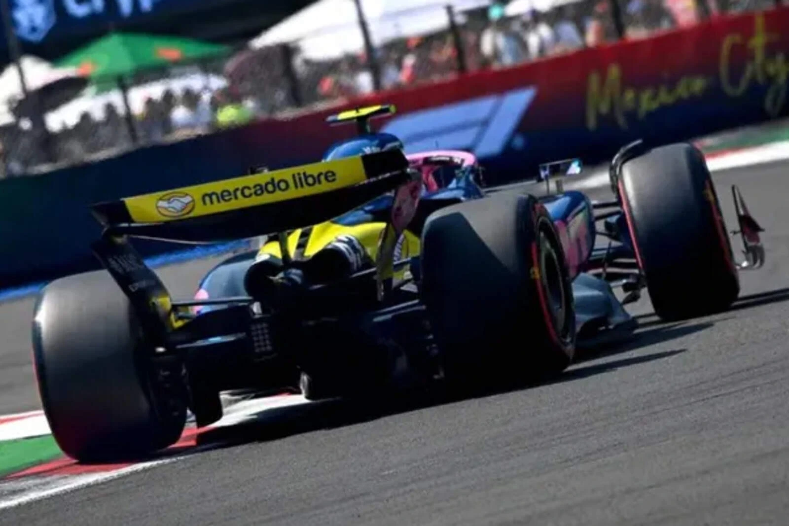 Alpine ya había implementado los colores de Mercado Libre en la temporada anterior y en el Gran Premio de Miami y Canadá de este año