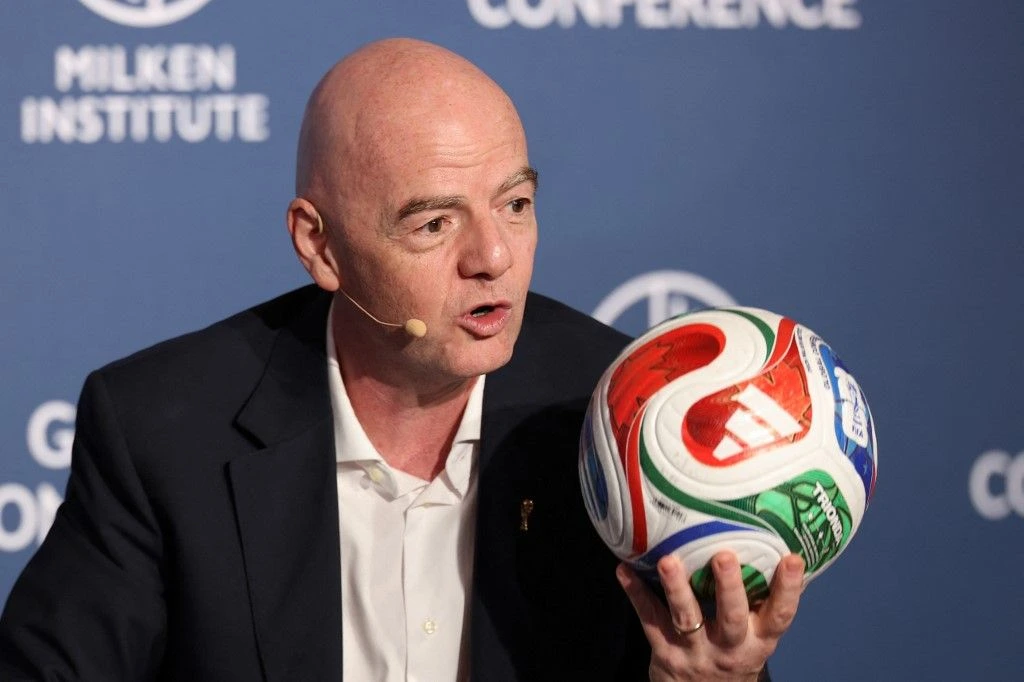 Pese al levantamiento del boicot, la UEFA mantendrá su postura con respecto a Infantino
