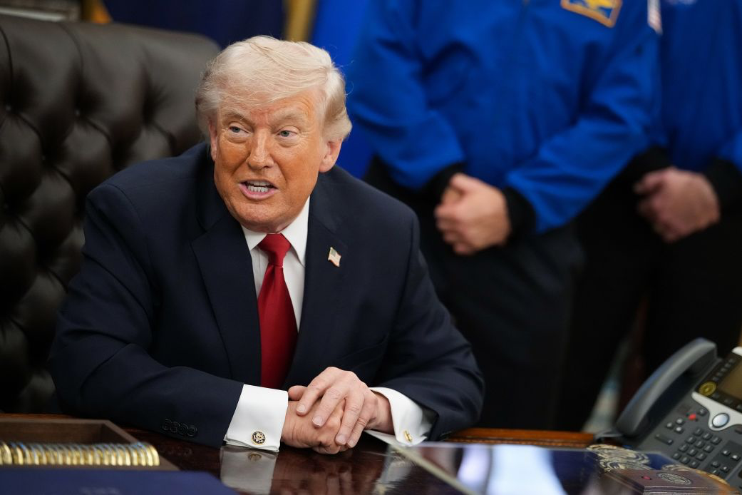 The US achieves record exports: It is supplying Europe and Asia with all the oil they used to buy from Iran