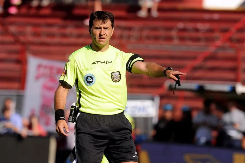 After the controversy with the Superclasico, Héctor Paletta broke his silence: 'I'm not a fan of any club'