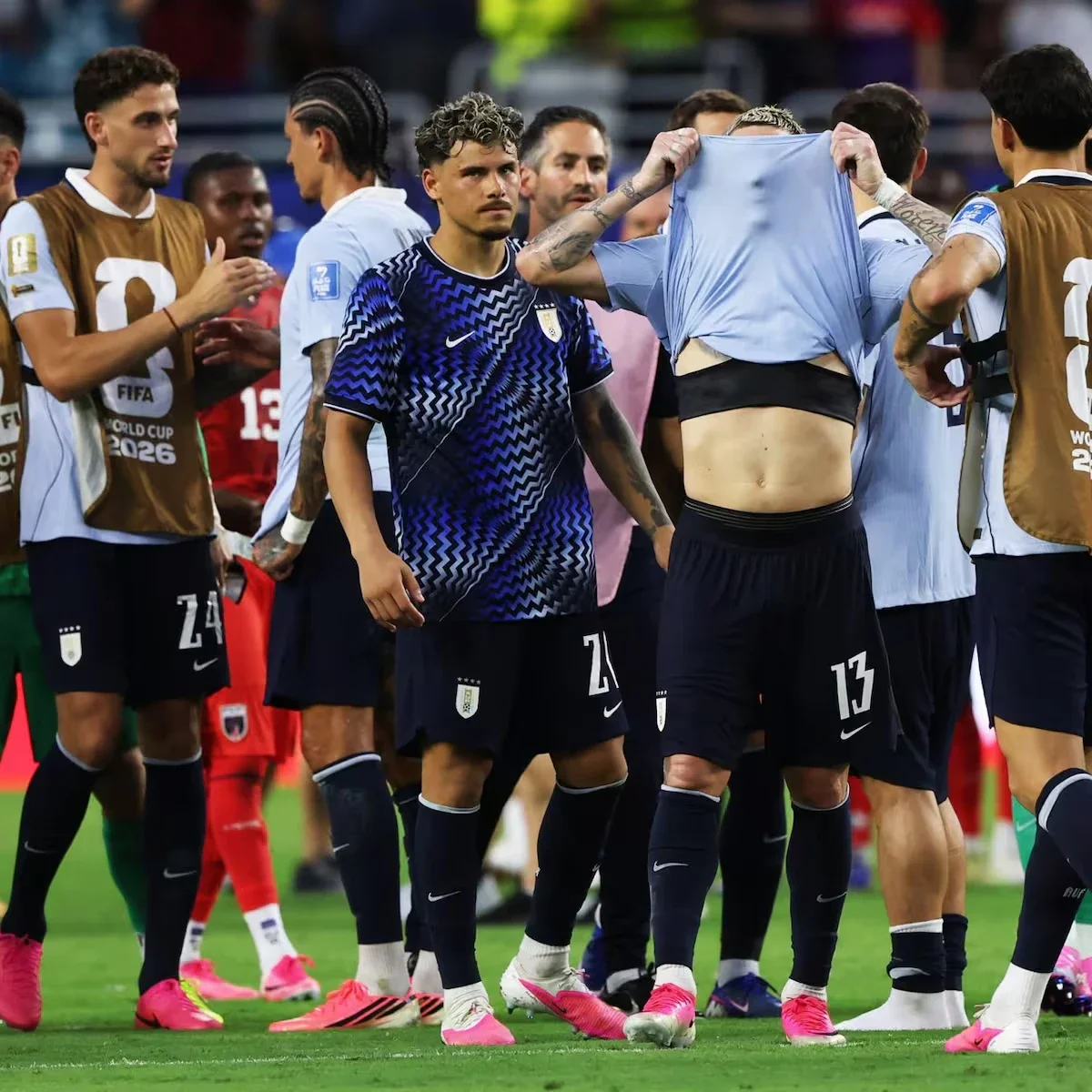 Suárez is confident that Uruguay will qualify