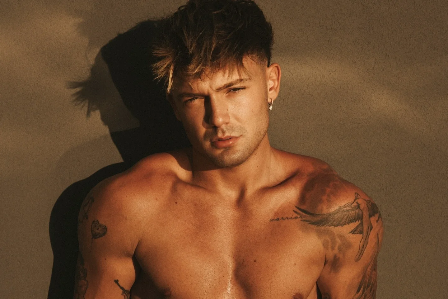 Ian Lucas finished breaking Evangelina Anderson's heart by revealing that he has a new girlfriend.