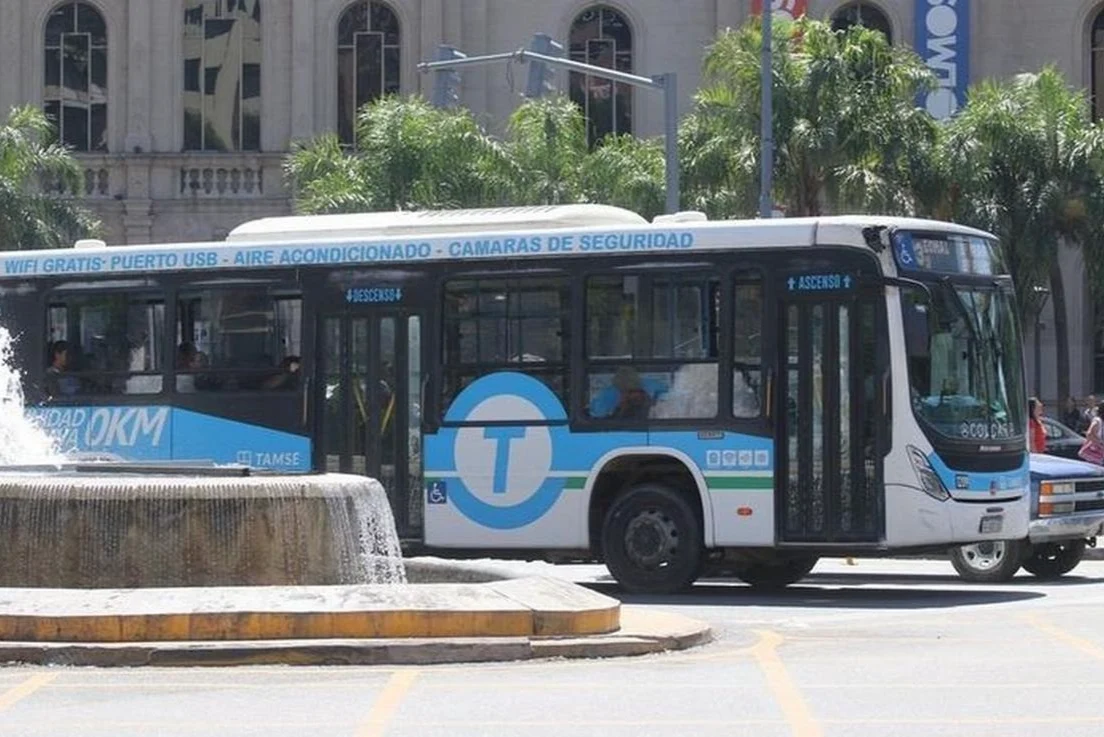 Pasajeros rehenes: vuelven las asambleas sorpresivas de la UTA y se resiente el transporte