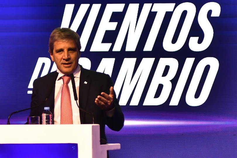 Toto Caputo: "No puede ser que los argentinos sigan subsidiando a determinados empresarios"