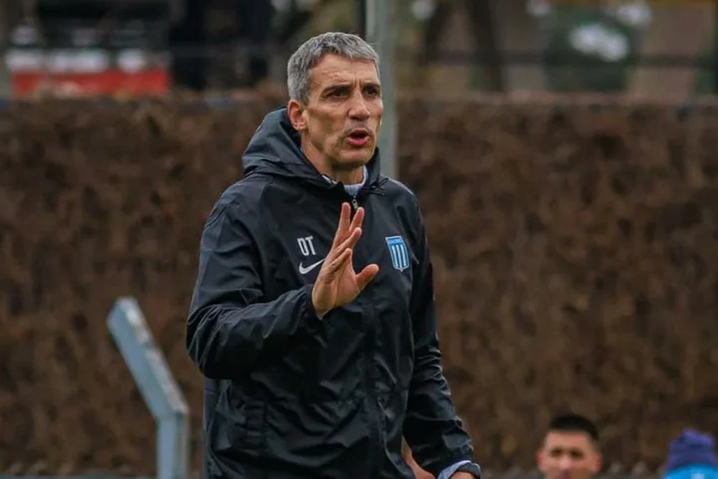 Juan Pablo Vojvoda rompió el silencio tras su salida de Racing: "Fue una decisión del club y la acepté"