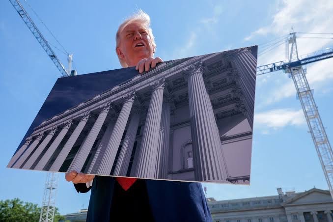 Trump confirmed that the project will be inaugurated in the summer of 2028