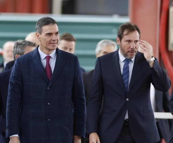 Pedro Sánchez y Óscar Puente
