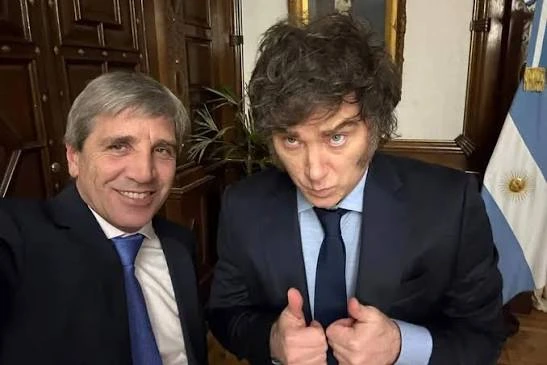 Javier Milei y Luis Caputo.
