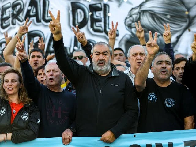 La CGT teme la disolución de su poder extorsivo.