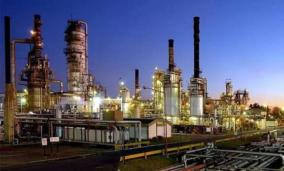 Oil refining approached 87% of its installed capacity usage