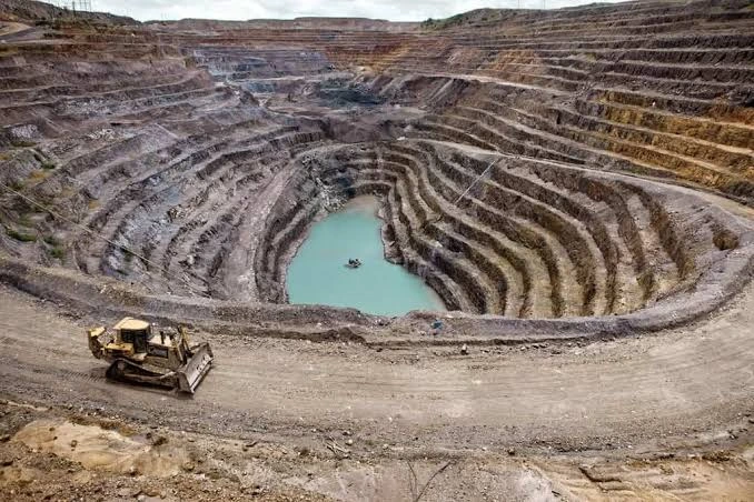 Minería