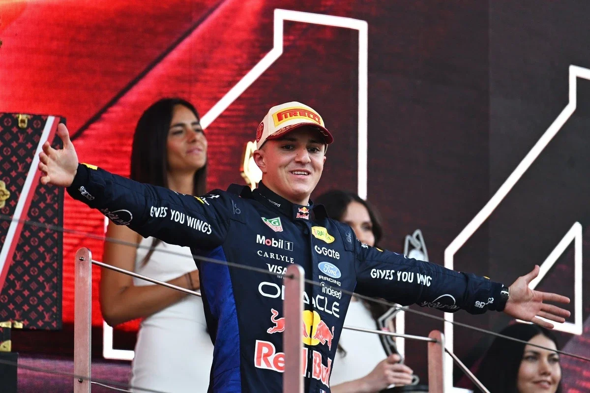 Red Bull intentará recuperar el podio de Hadjar
