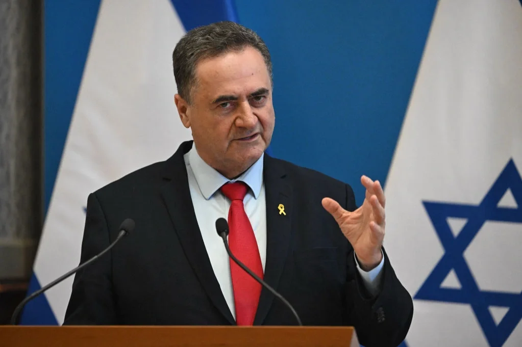 Israel warns that it will attack Beirut if Hezbollah's launches continue.