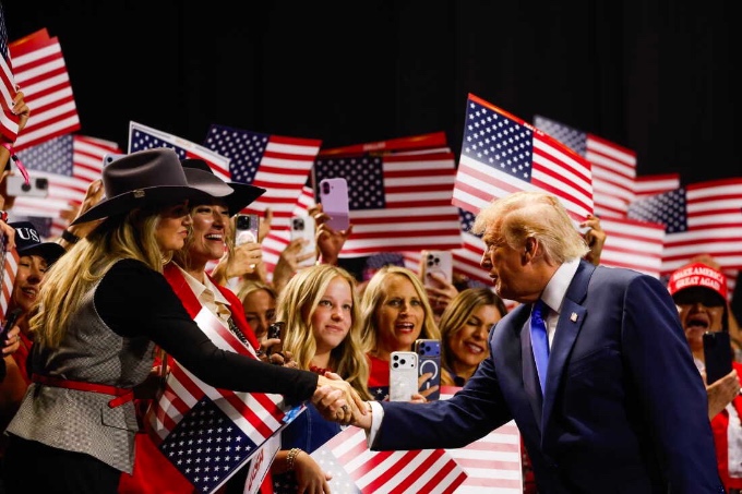 Trump closed the first night of the Republican convention in Dallas: he promised to break the midterm curse and defeat the Democrats in the legislative elections