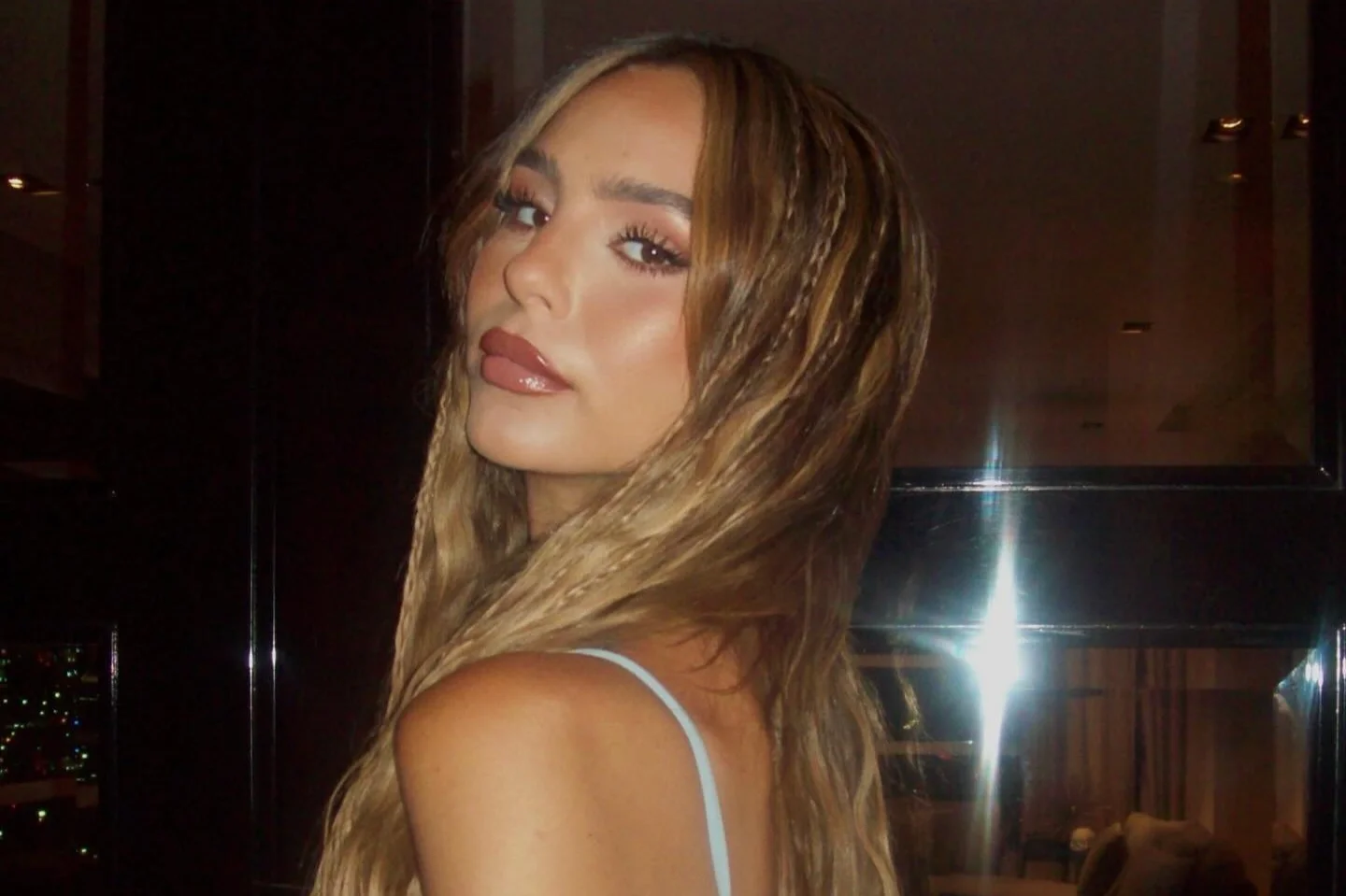 Juana Tinelli denunció a su exnovio de haberla golpeado en un boliche bailable y crecen las sospechas de que fue falso