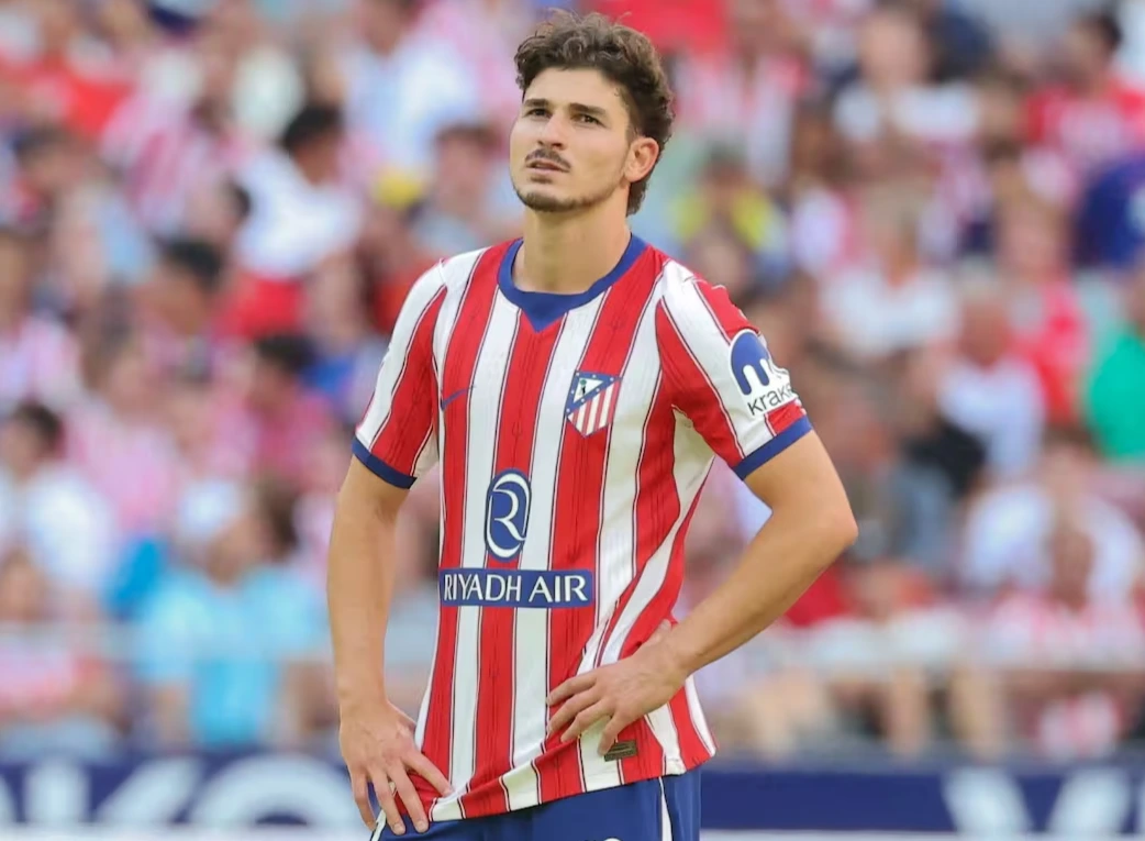 For now, Julián Álvarez will remain at Atlético Madrid