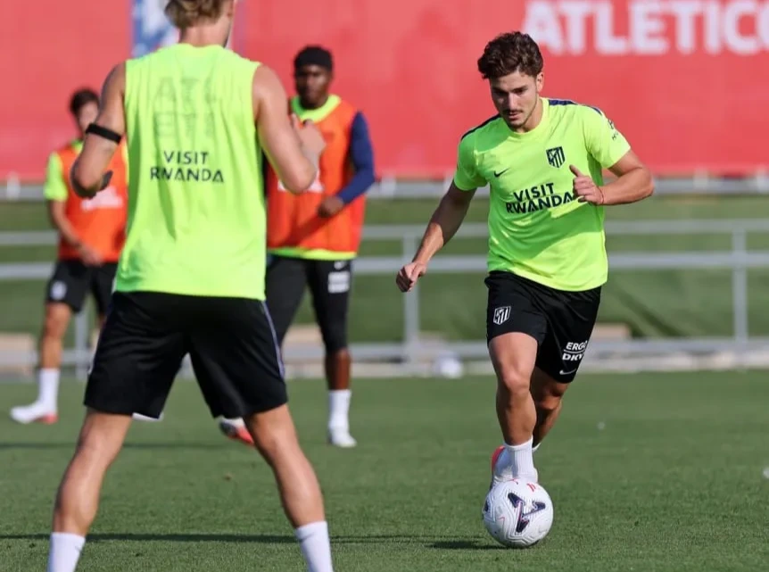 Julián Álvarez returned to training with Atlético