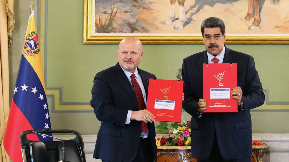 Karim Khan y Nicolas Maduro