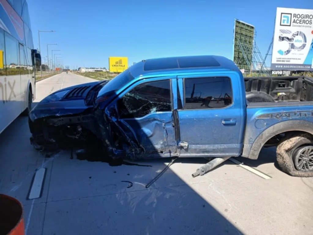 Así quedó la camioneta de Gastón Ávila