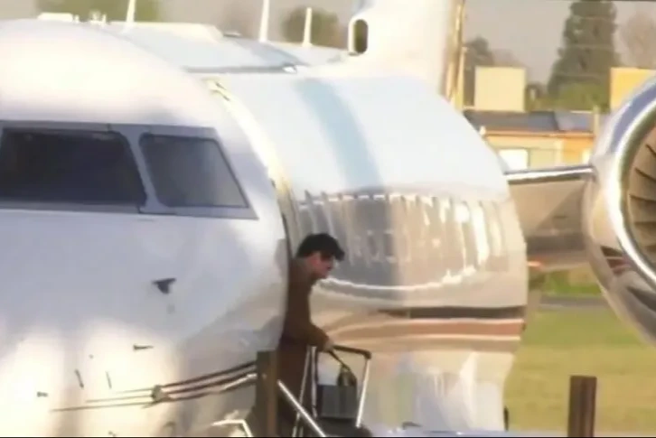 Messi aterrizó en Rosario y se prepara para su despedida con la Selección