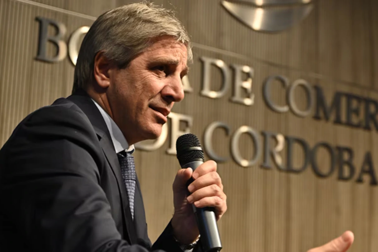 Toto Caputo anticipó inversiones por hasta USD 50.000 millones que ingresarían al RIGI