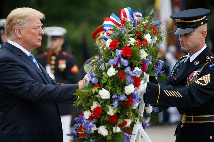 Trump led the Memorial Day ceremony in Arlington and paid tribute to the heroes of the war against Iran.