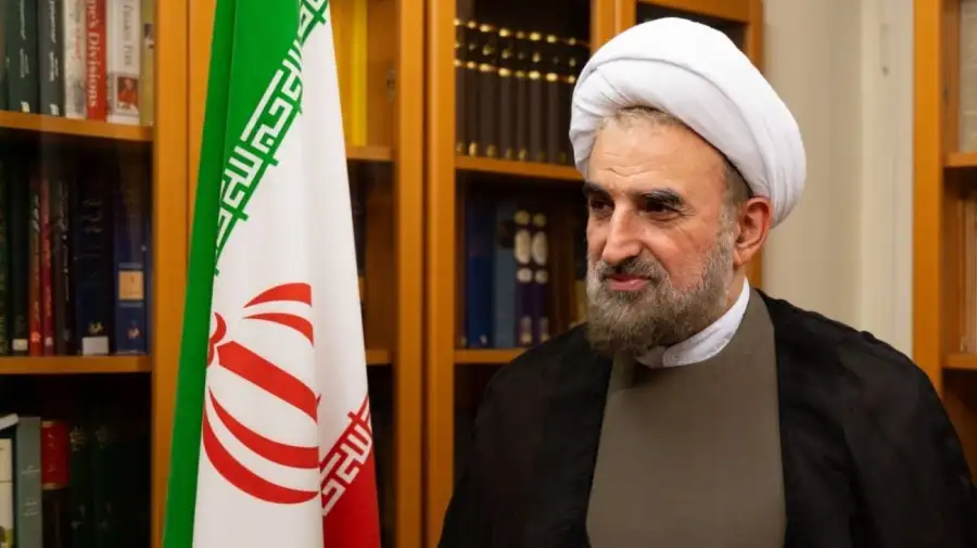 La distinción a Mohammad Hossein Mokhtari generó gran indignación en occidente.