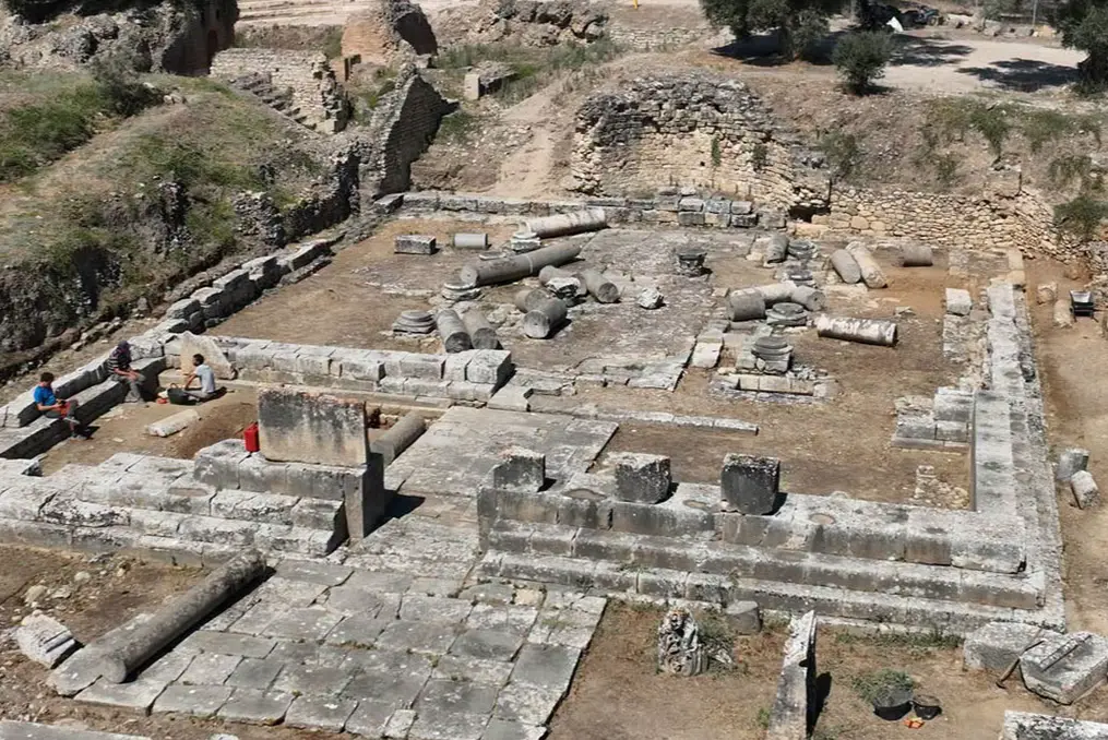 Hallan más de 450 huesos de ratones en el santuario de Apolo en Creta