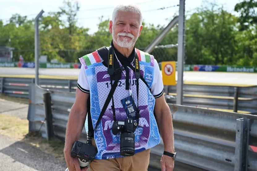Tipazo: el presidente de República Checa trabajó como fotógrafo acreditado en el Gran Premio de Hungría
