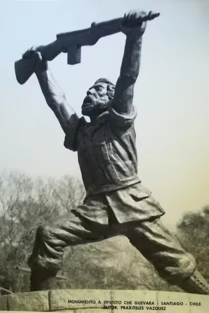 Estatua del Che Guevara en Rosario.