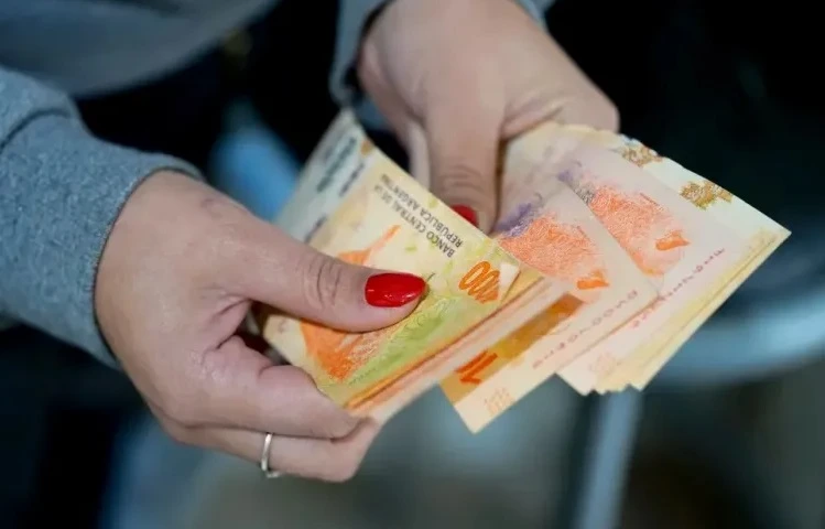 Pesos.
