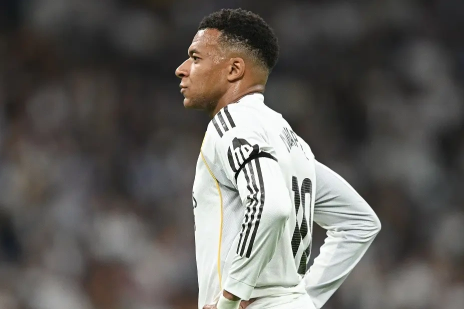 Arde la interna en el Real Madrid: los hinchas juntan firmas para que se vaya Mbappé