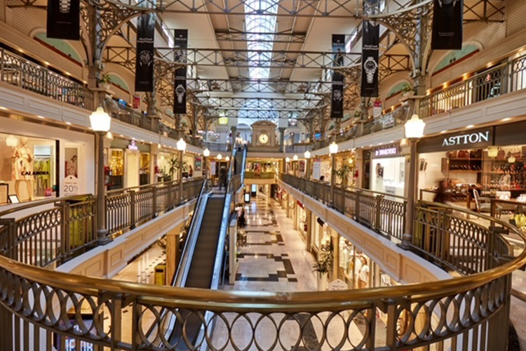 Patio Bullrich