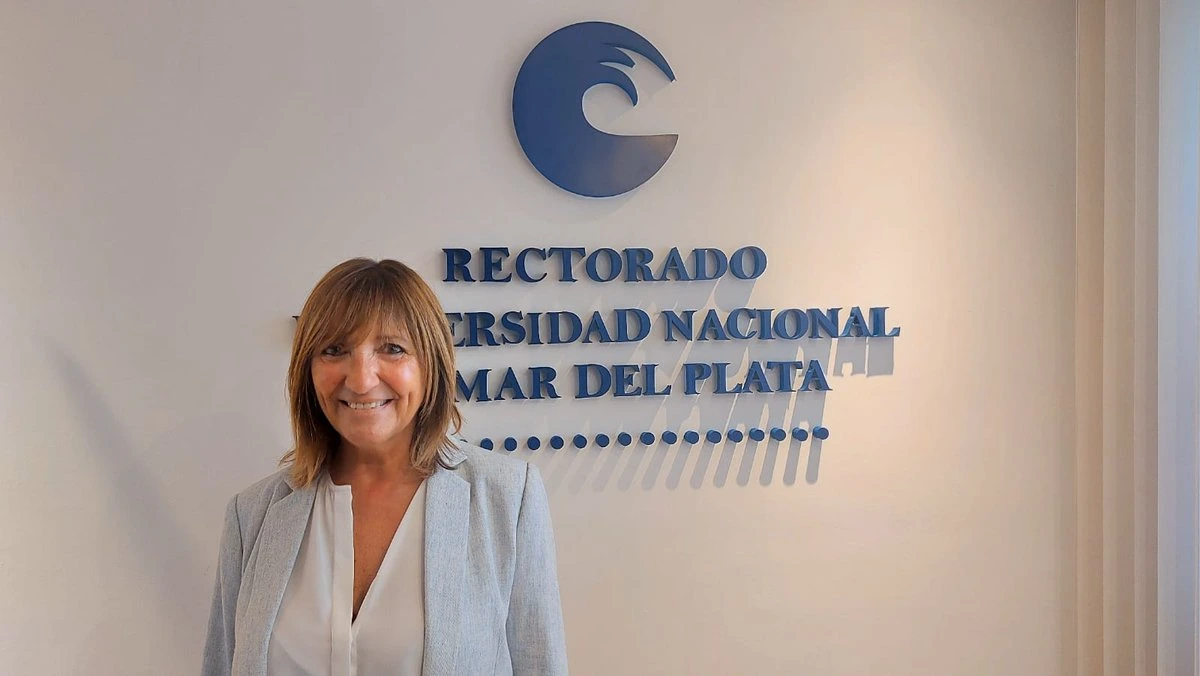 Mónica Biasone, rector of the National University of Mar del Plata.
