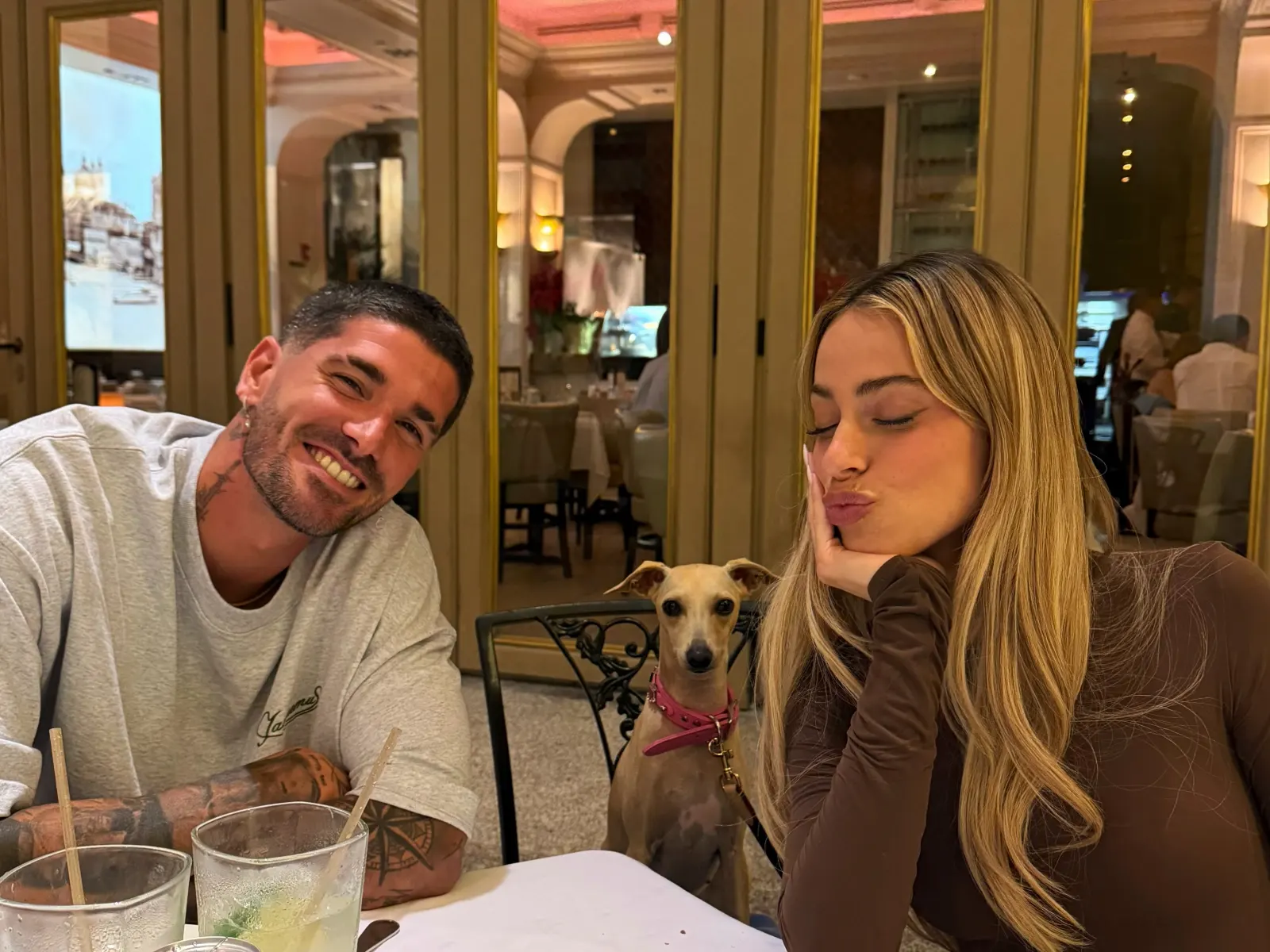 Rodrigo De Paul y Tini Stoessel no se casarían de forma legal