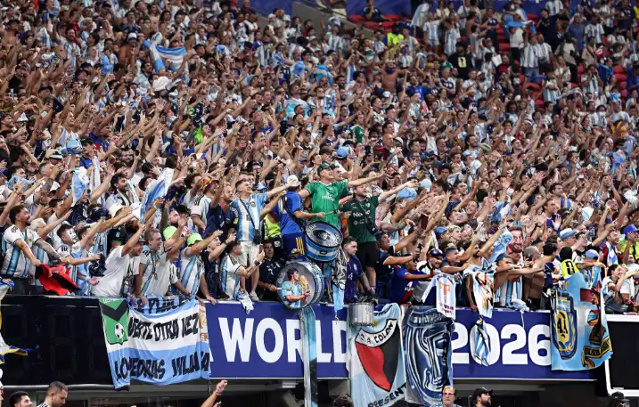 Scaloni destacó el apoyo de la gente