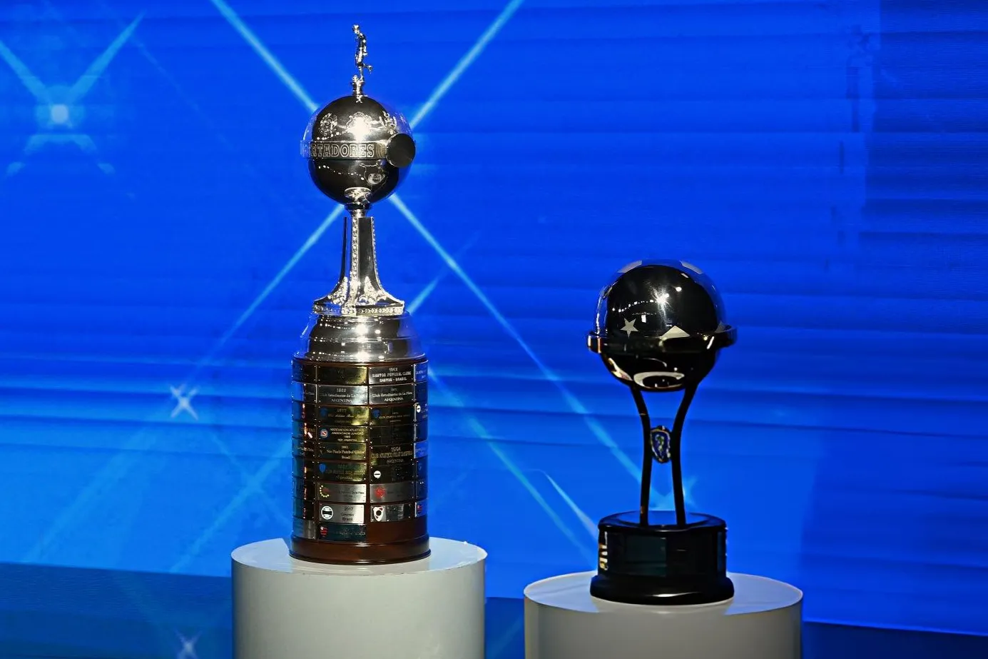 La CONMEBOL confirmó cambios en el reglamento para sus torneos luego del Mundial 2026