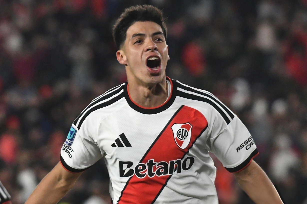 Tomás Galván reveló una charla clave que tuvo Ponzio con el plantel de River: 
"Nos hace todo un poco más fácil"