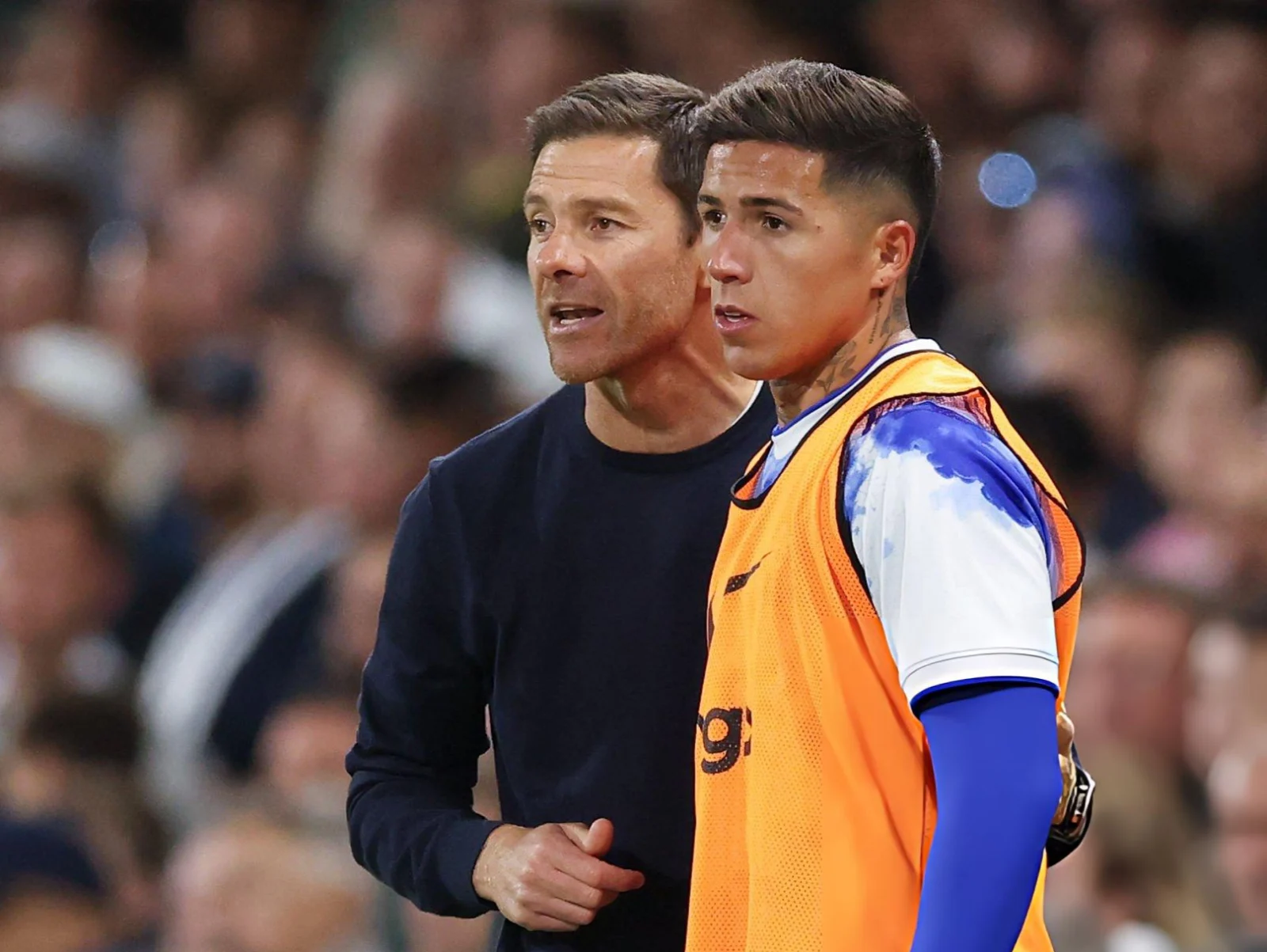 Xabi Alonso considera a Enzo Fernández como una pieza fundamental del Chelsea
