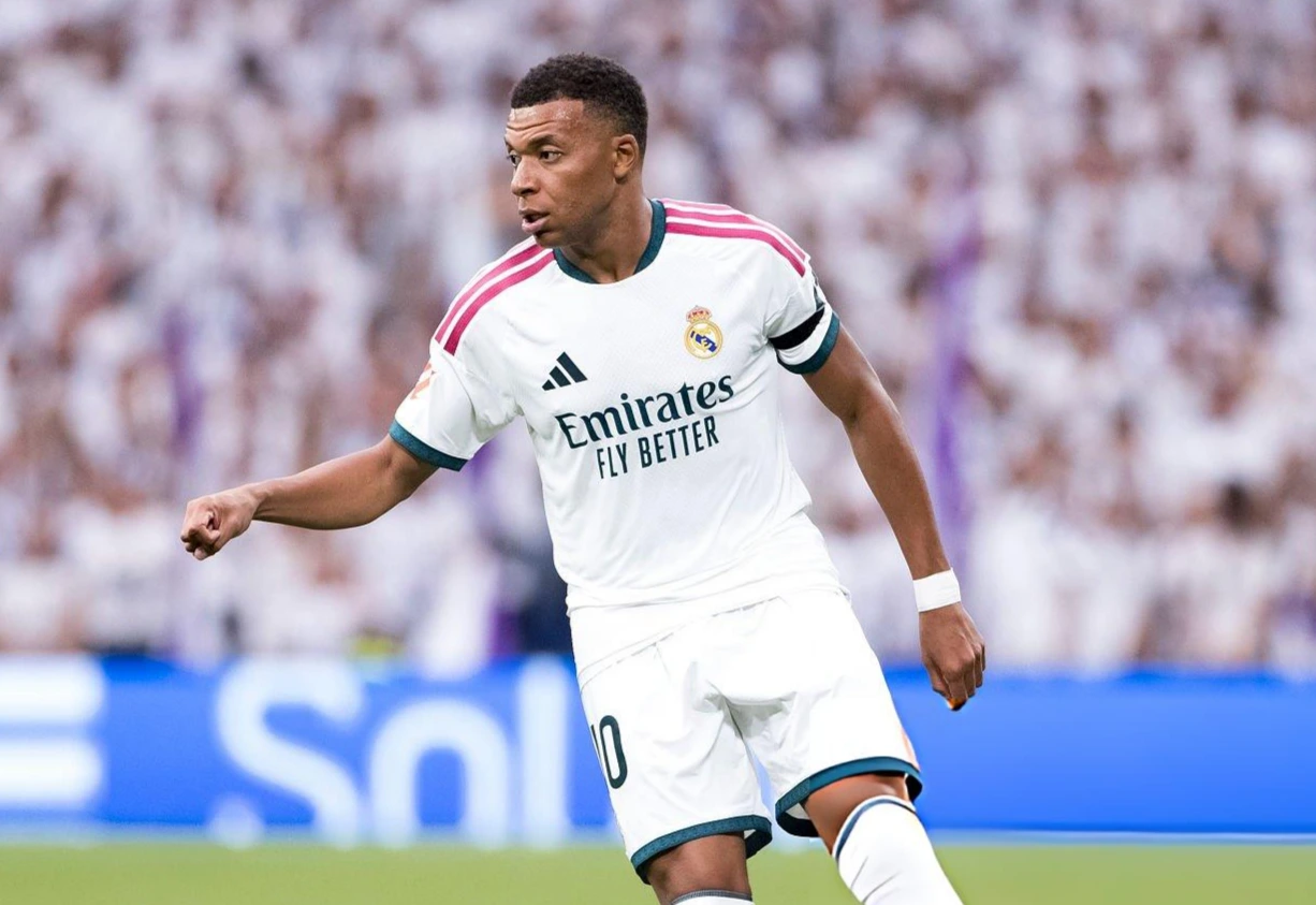 La banda criminar quería esperar a que Mbappé visite Francia para poder asaltarlo