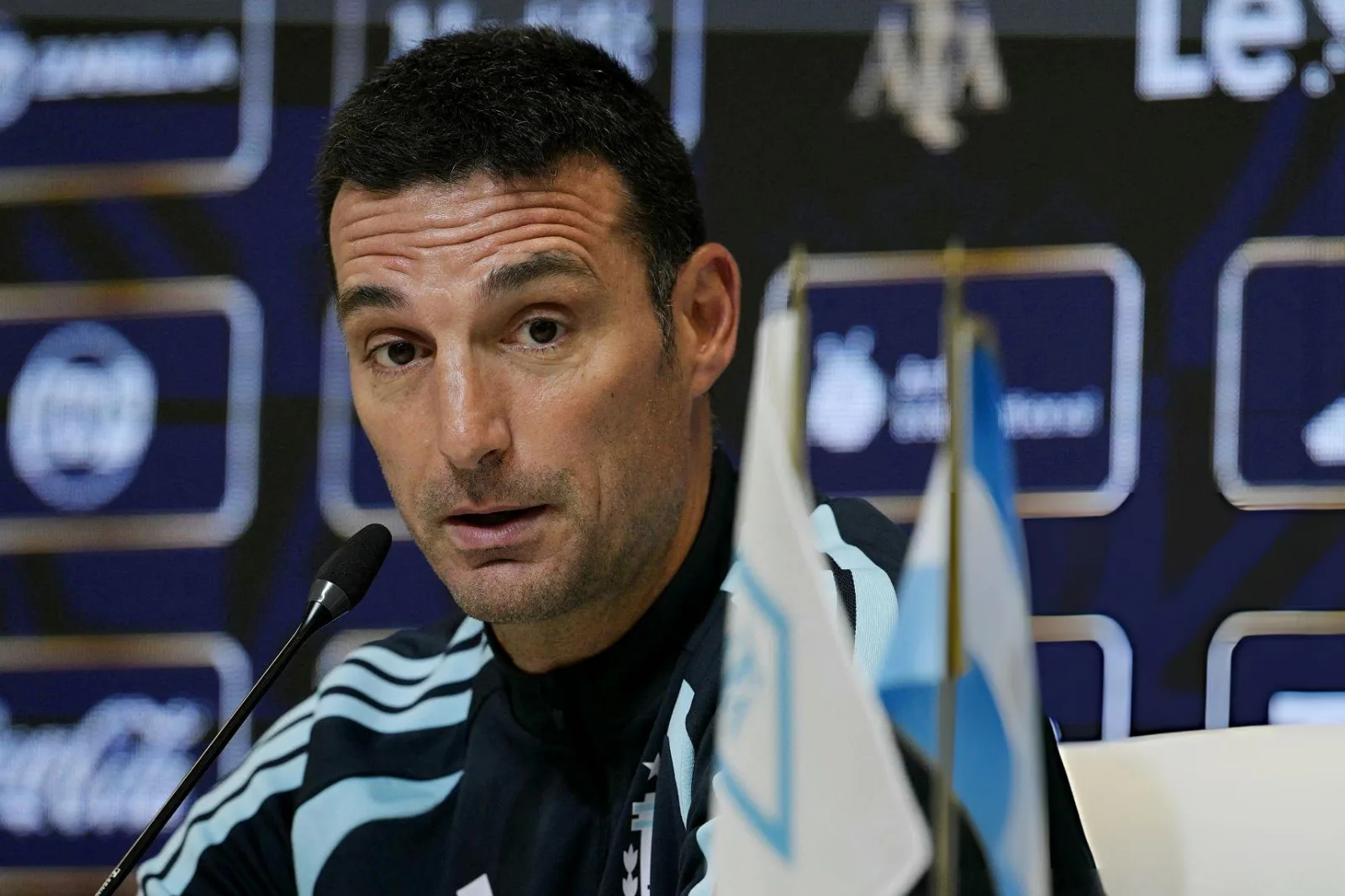 Lionel Scaloni: su continuidad, la ausencia de Messi, el Cuti Romero como capitán y el recambio de la Selección