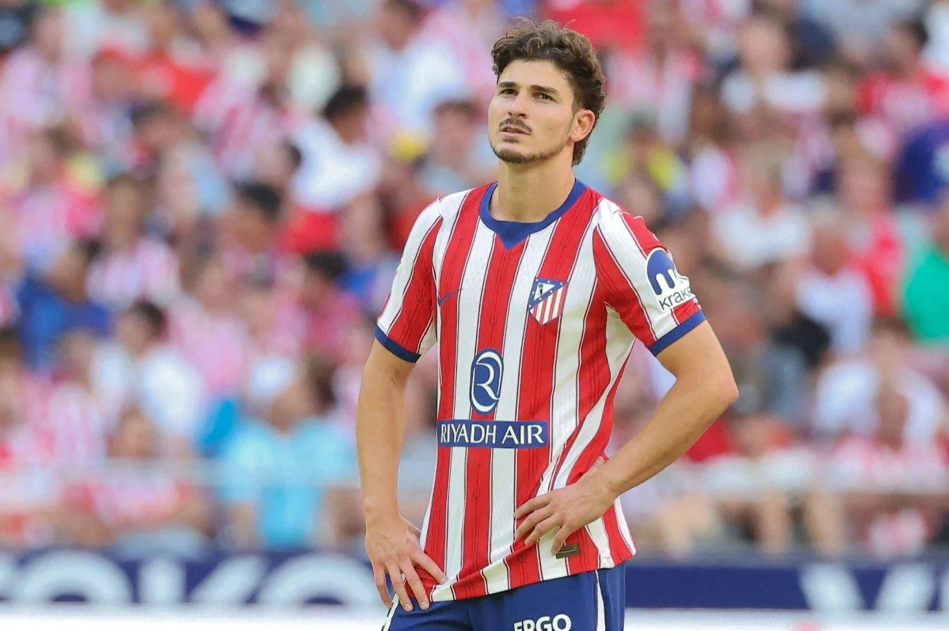 Julián Álvarez fue silbado por los hinchas del Atlético de Madrid en su regreso al Metropolitano