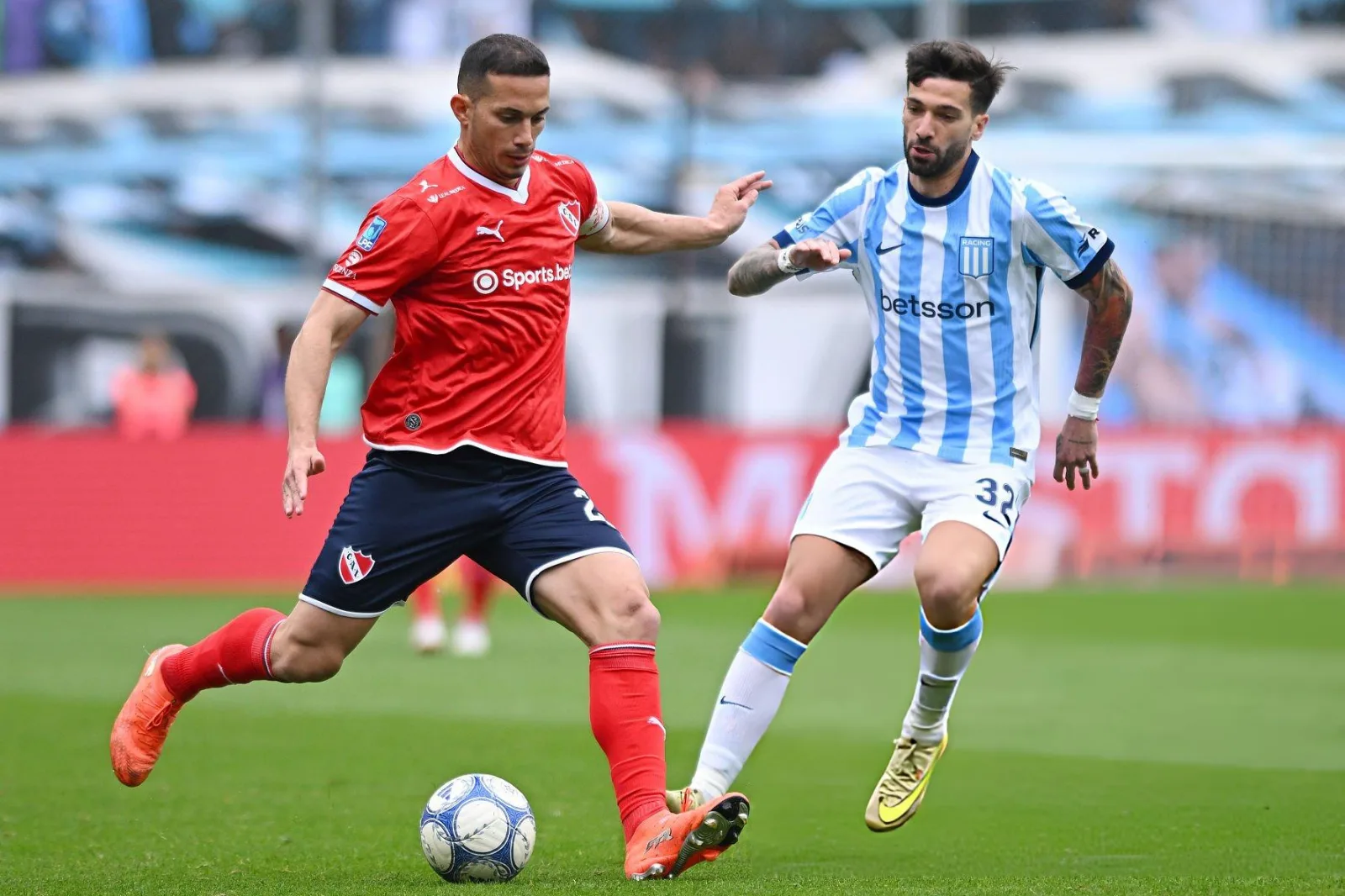 Racing e Independiente igualaron 1-1 en el clásico de Avellaneda
