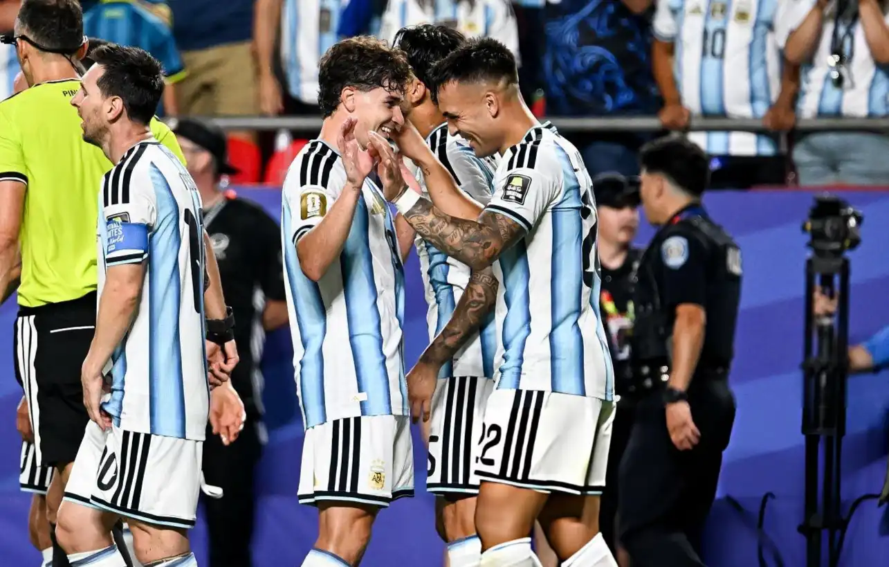 Scaloni highlighted the work of Julián and Lautaro