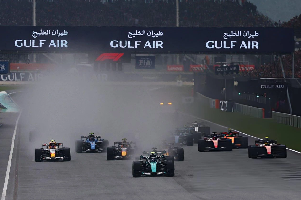 La FIA explicó la extraña pérdida de potencia que obligó a demorar el inicio del Gran Premio de Baréin