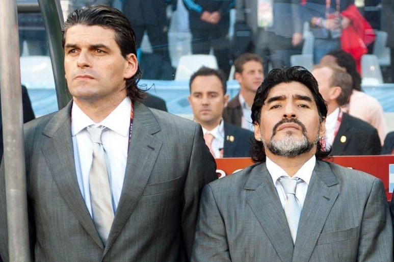 Un ex coloborador de Maradona fue acusado de vender licencias falsas de entrenador a figuras del fútbol