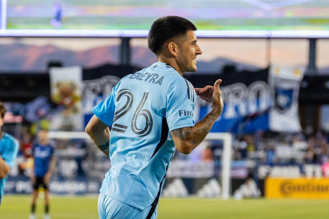 Directo al Púskas: la espectacular rabona de un argentino en la MLS que se mete entre los mejores goles del año