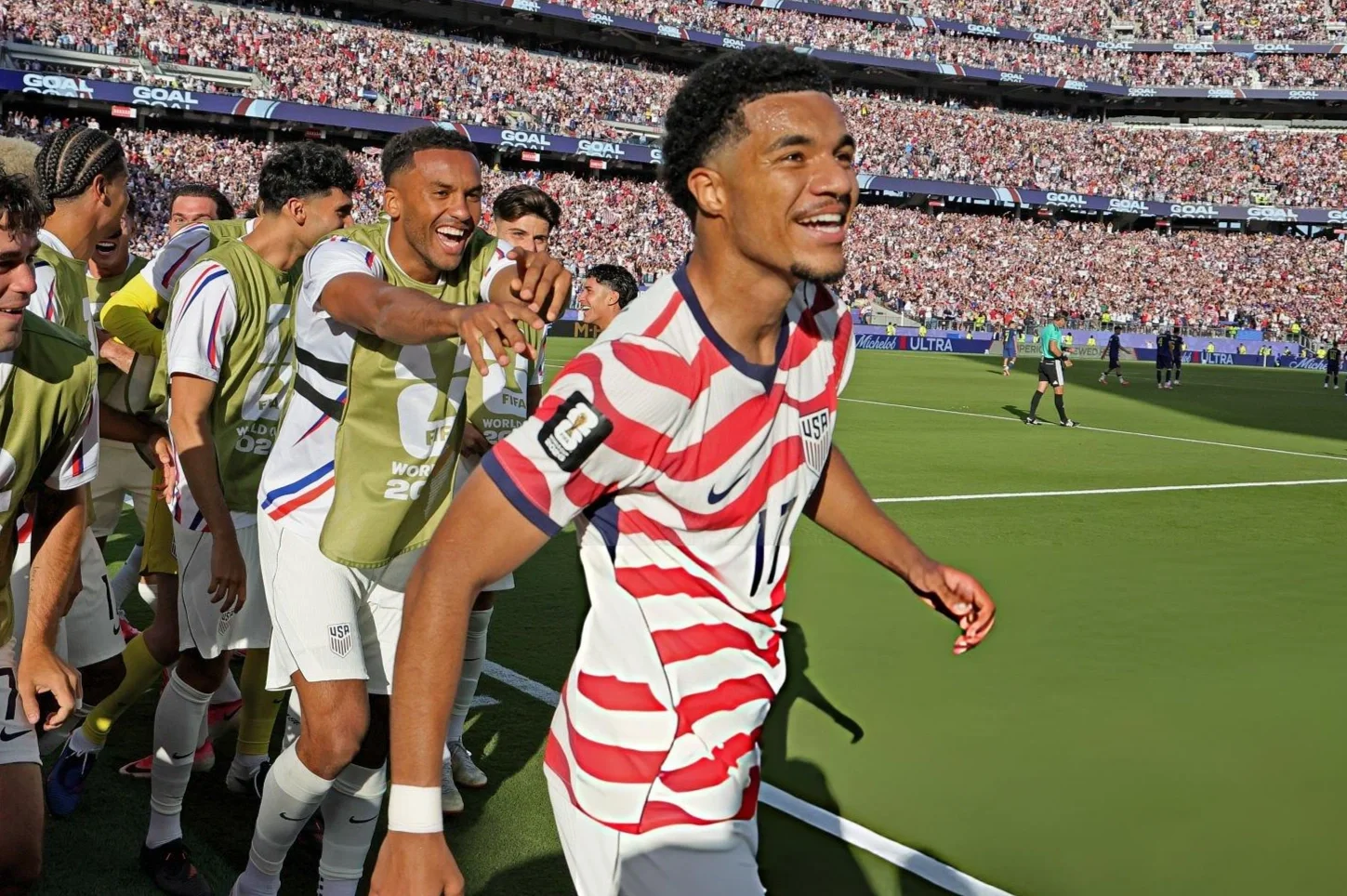 With one player less, the United States defeated Bosnia and Herzegovina 2-0 and qualified for the round of 16